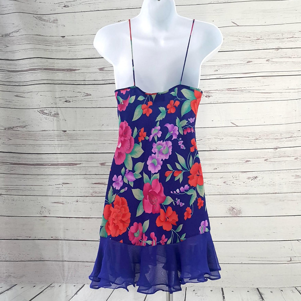 Victoria's Secret vintage blue floral nightgown - Picture 4 of 5